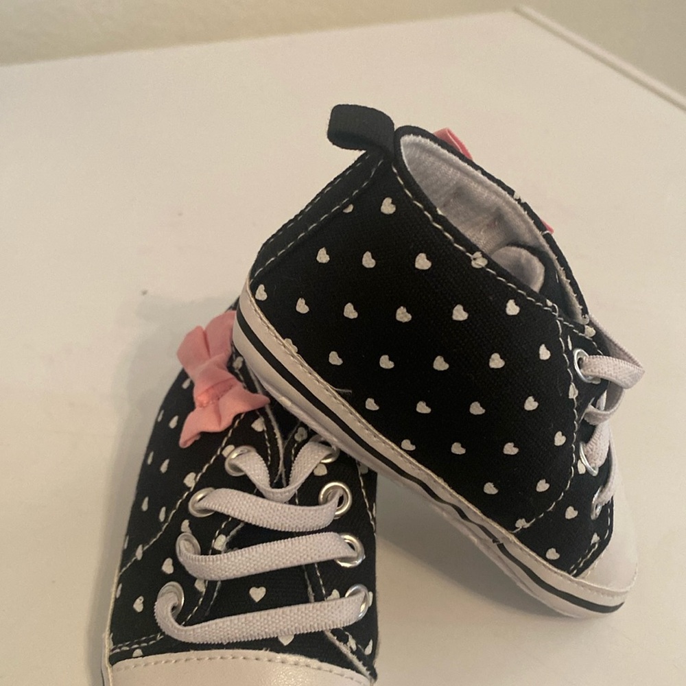 Brand new baby shoes in a smoke free home